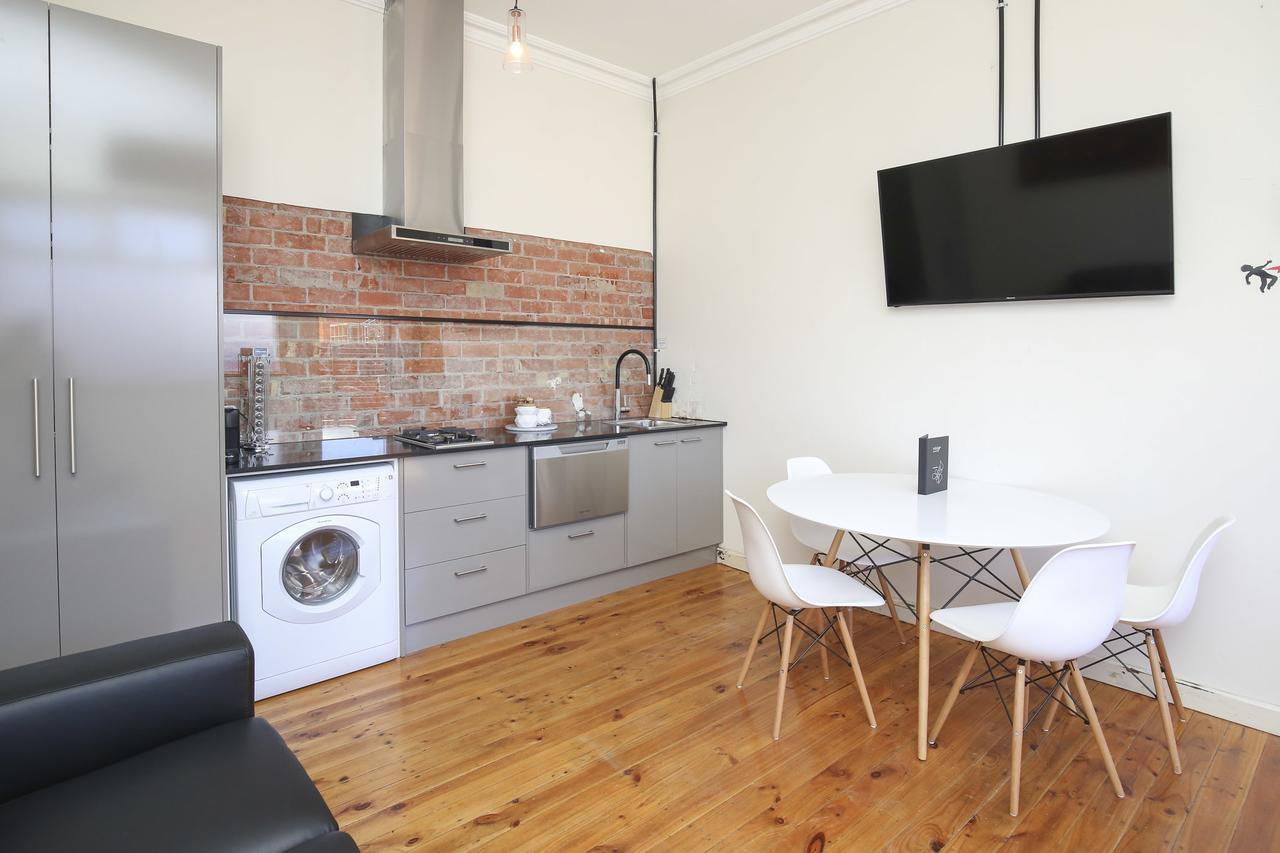 Indulge Apartments - The Urban Collection Μιλντούρα Εξωτερικό φωτογραφία